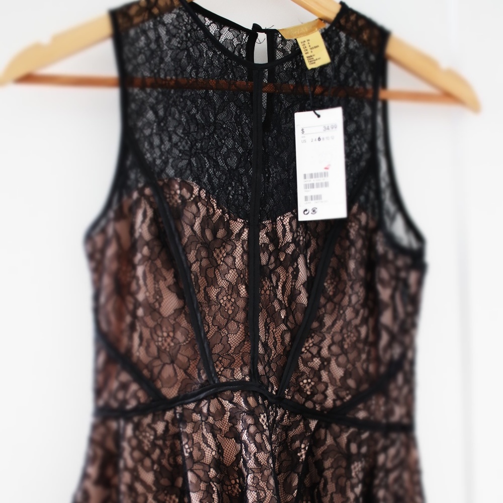 NEW H&M lace tank size 6/ Small